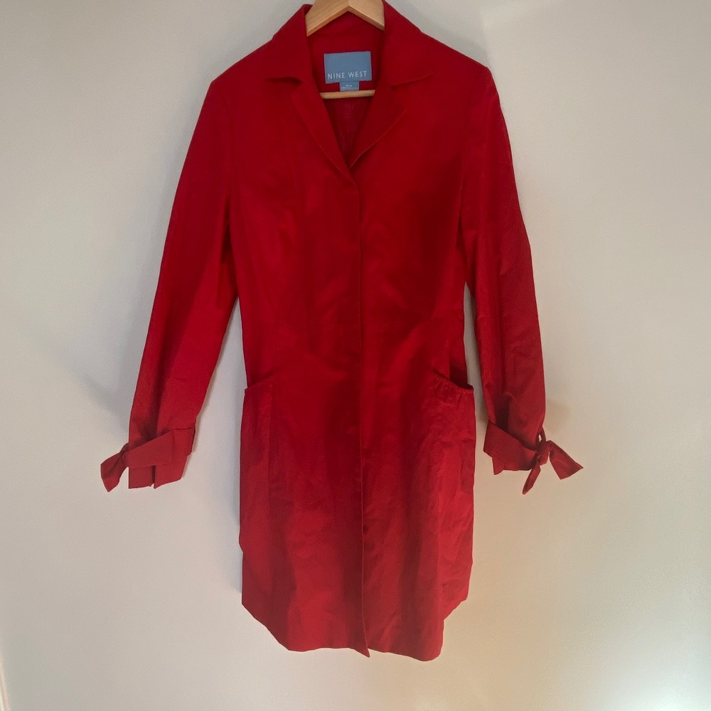 Red Nine West Vintage Trench Coat Size Medium